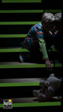 Peinture murale / matière Glow in the Dark